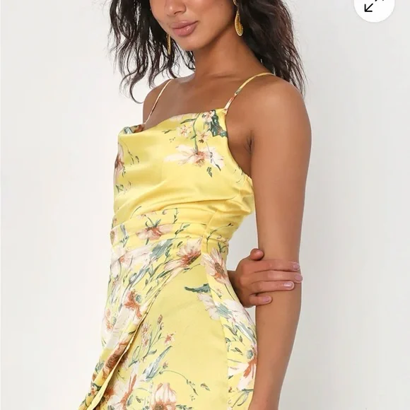 Lulus Sunny Blossom Yellow Floral Print Satin Cowl Neck Midi Dress NWT Sz Medium Lulus Sunny Blossom Yellow Floral Print Satin Cowl Neck Midi Dress NWT Sz Medium